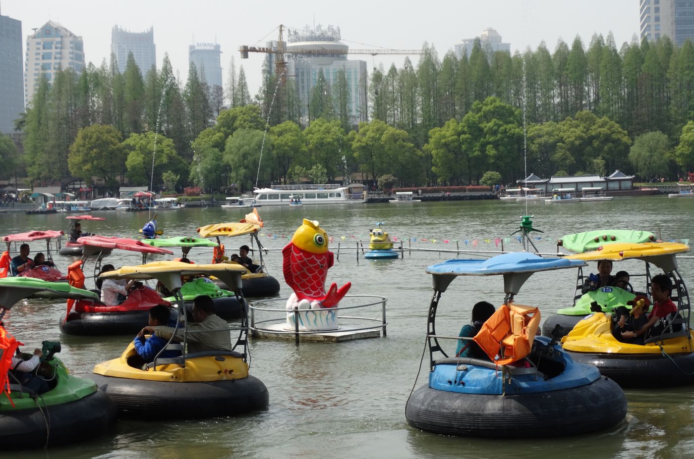 水上休闲游乐设施 7